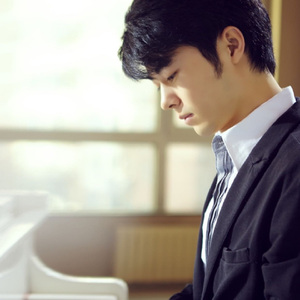 精品亚洲成a人在线观看青青
